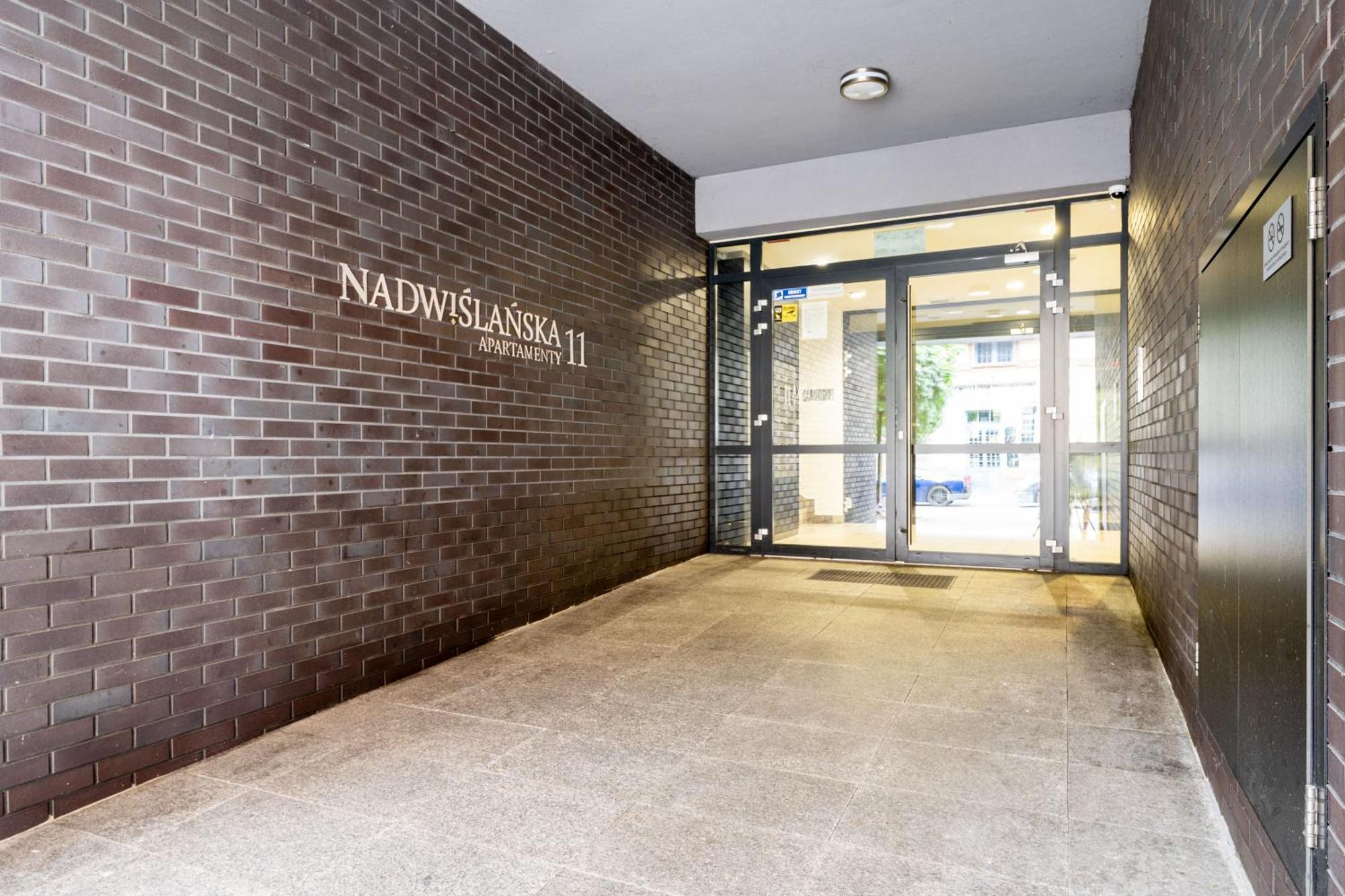 Nadwislanska 11 Apartment With Garden Cracóvia Exterior foto